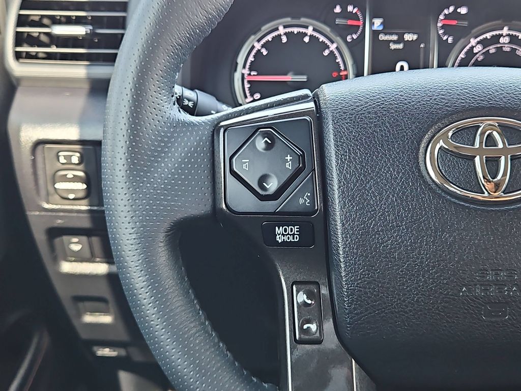 2021 Toyota 4Runner Venture - Photo 23