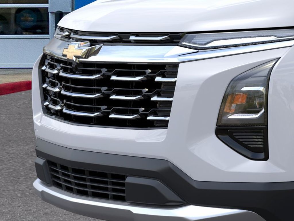 2027 Chevrolet Equinox LT - Photo 12