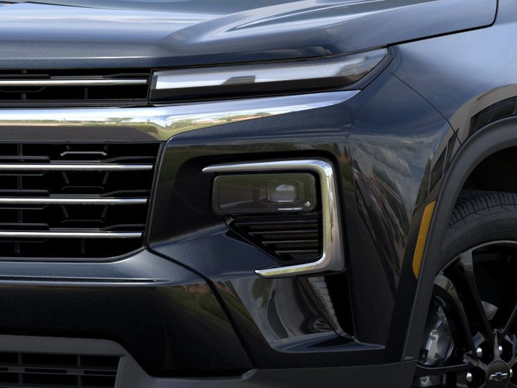 2027 Chevrolet Traverse LT - Photo 8