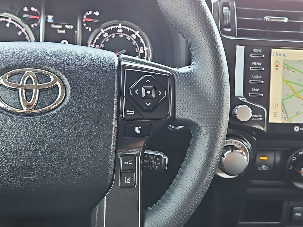 2021 Toyota 4Runner Venture - Photo 24