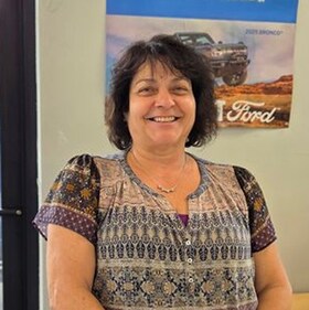 Staff member Angie Kennedy from ID_1a9ea896f8a2