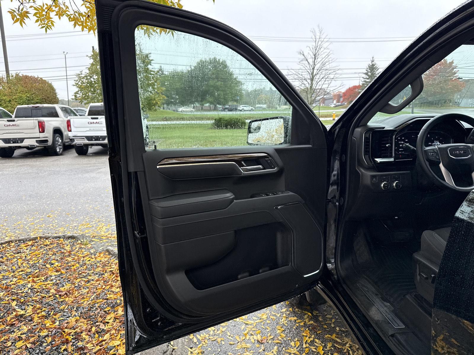 2026 GMC Sierra 1500 Elevation - Photo 12