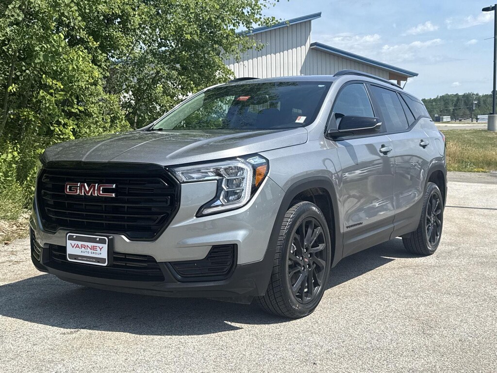 Used 2023 GMC Terrain SLE SUV