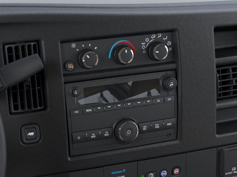 2025 GMC Savana Cargo Work Van - Photo 40