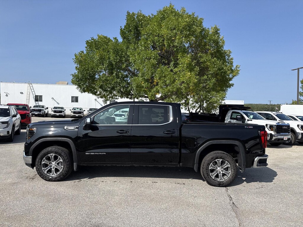 New 2026 GMC Sierra 1500 SLE Truck Crew Cab