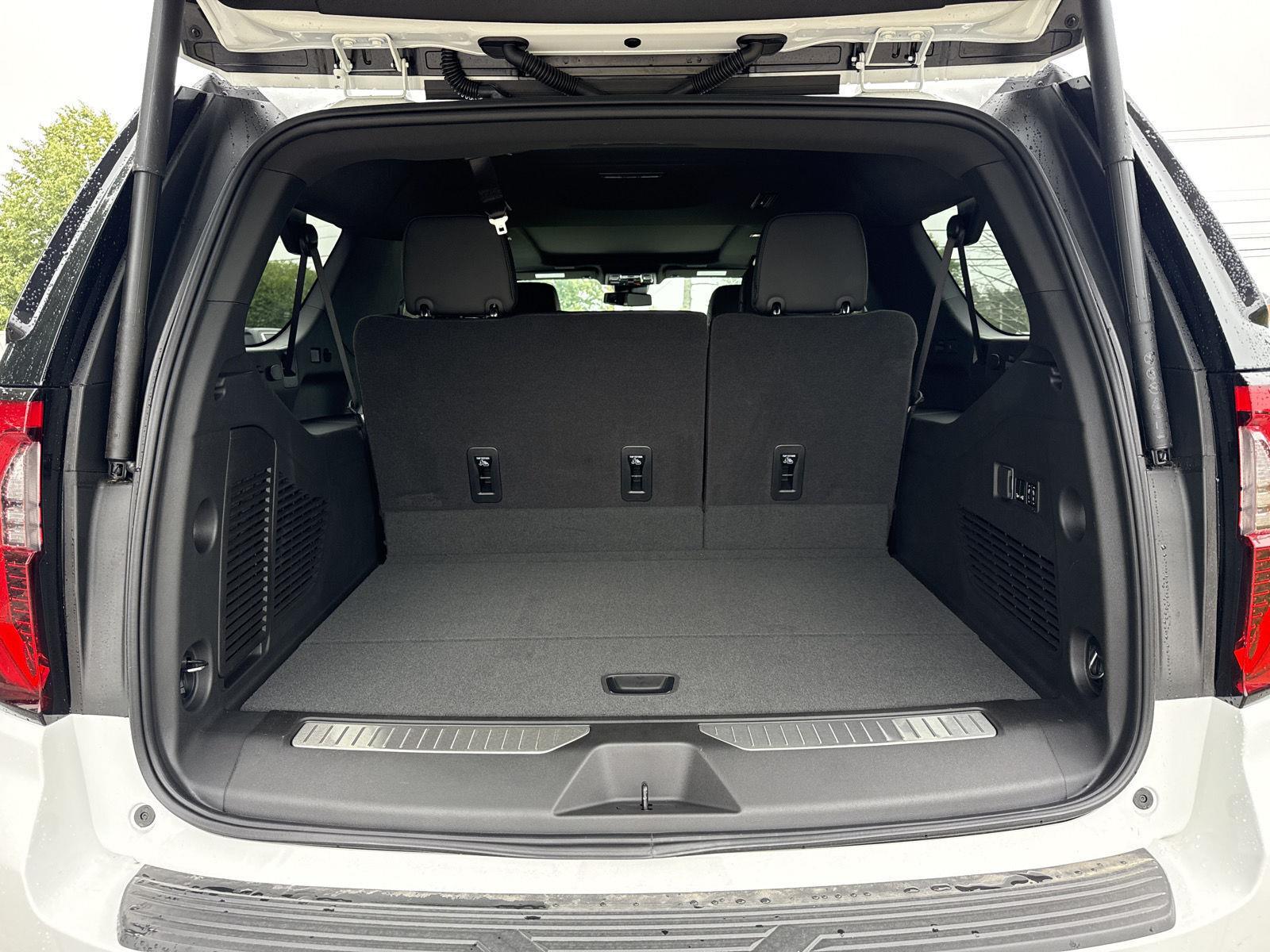 2026 GMC Yukon XL Denali - Photo 25