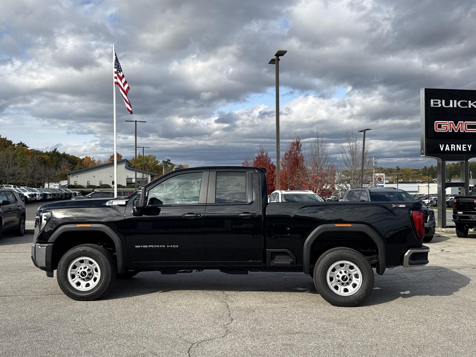 2026 GMC Sierra 2500HD Pro - Photo 6
