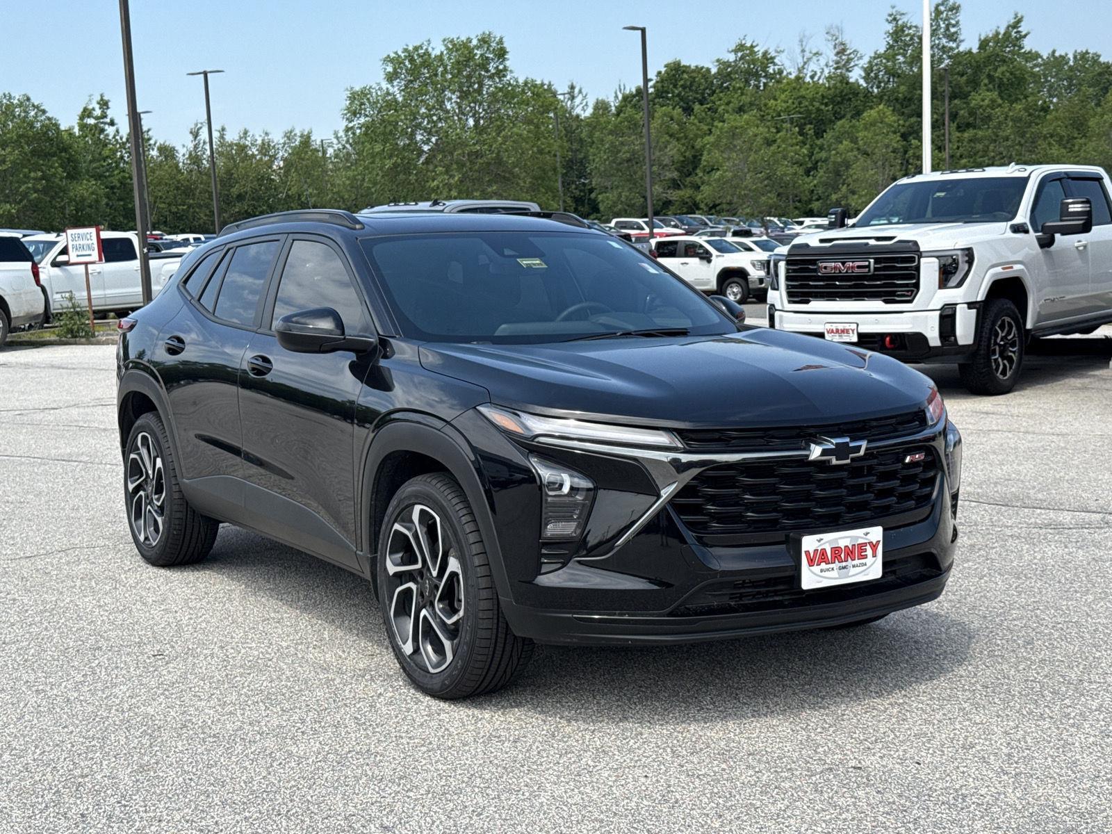2025 Chevrolet Trax photo 3