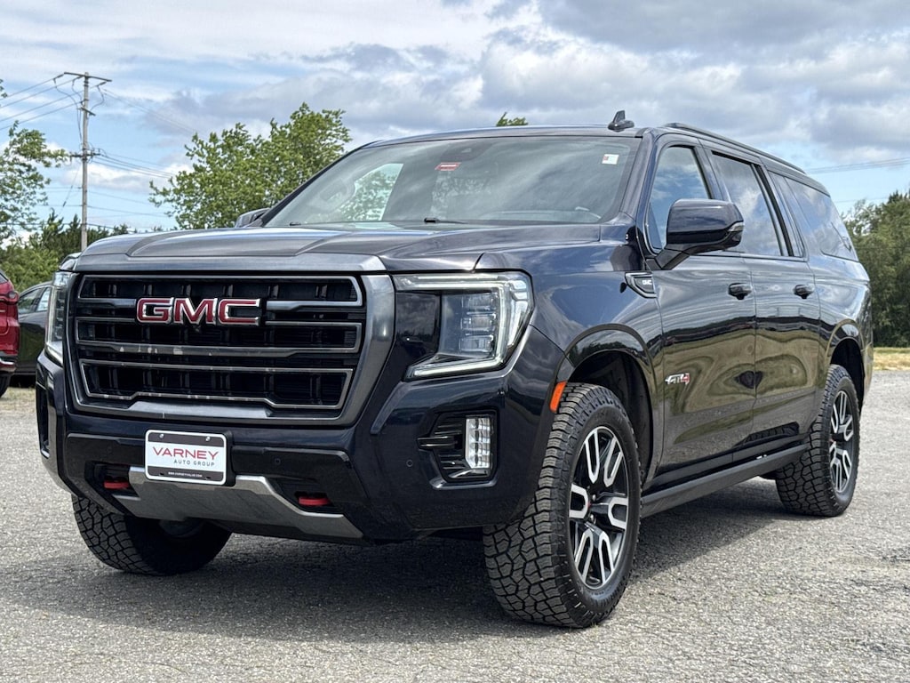 Used 2023 GMC Yukon XL AT4 SUV