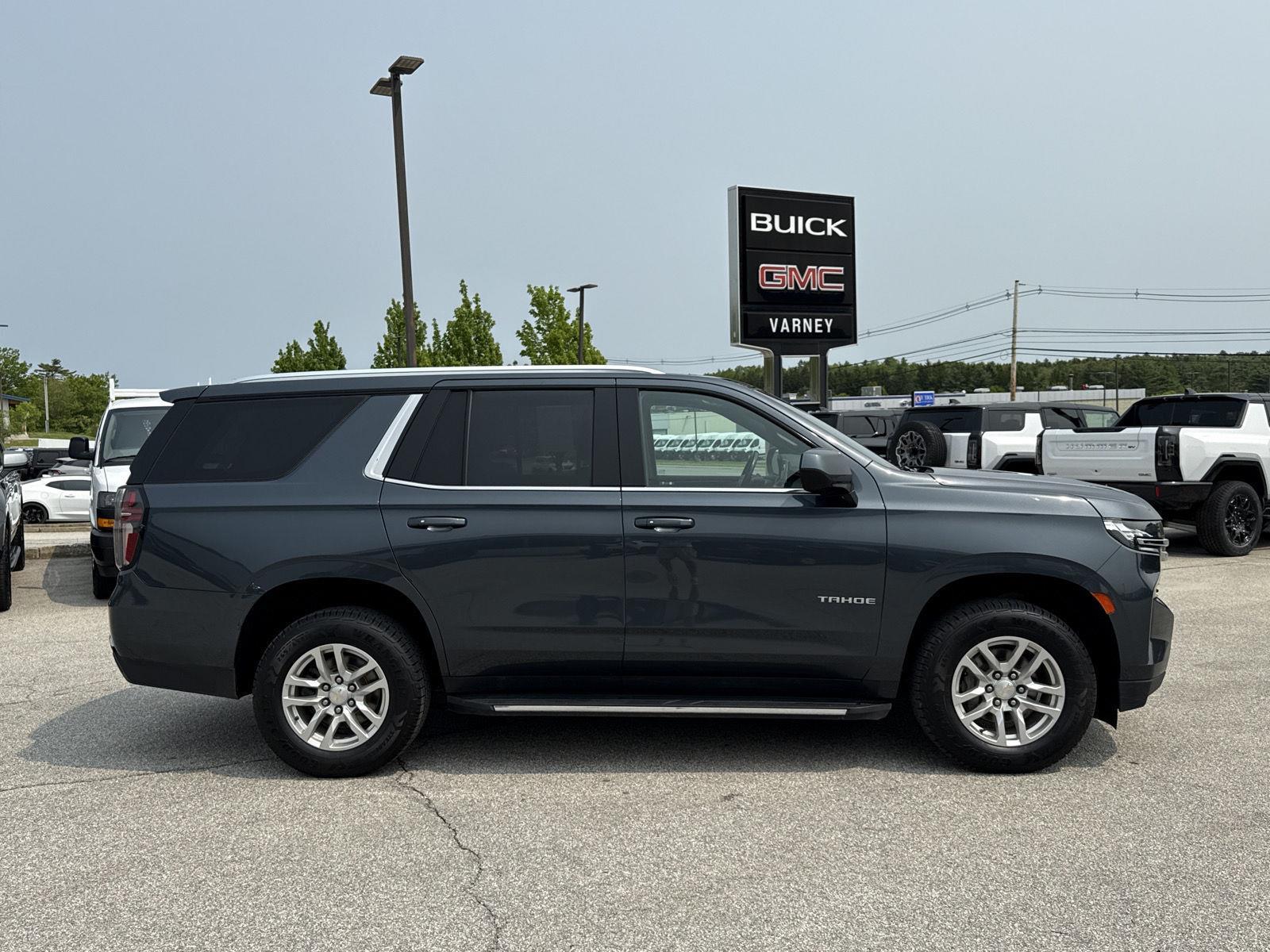 2021 Chevrolet Tahoe LT photo 3