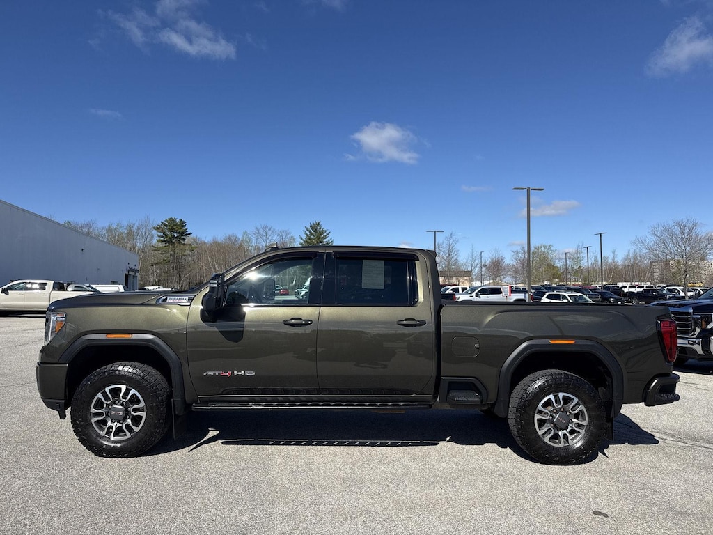 Used 2022 GMC Sierra 2500 HD AT4 Truck Crew Cab