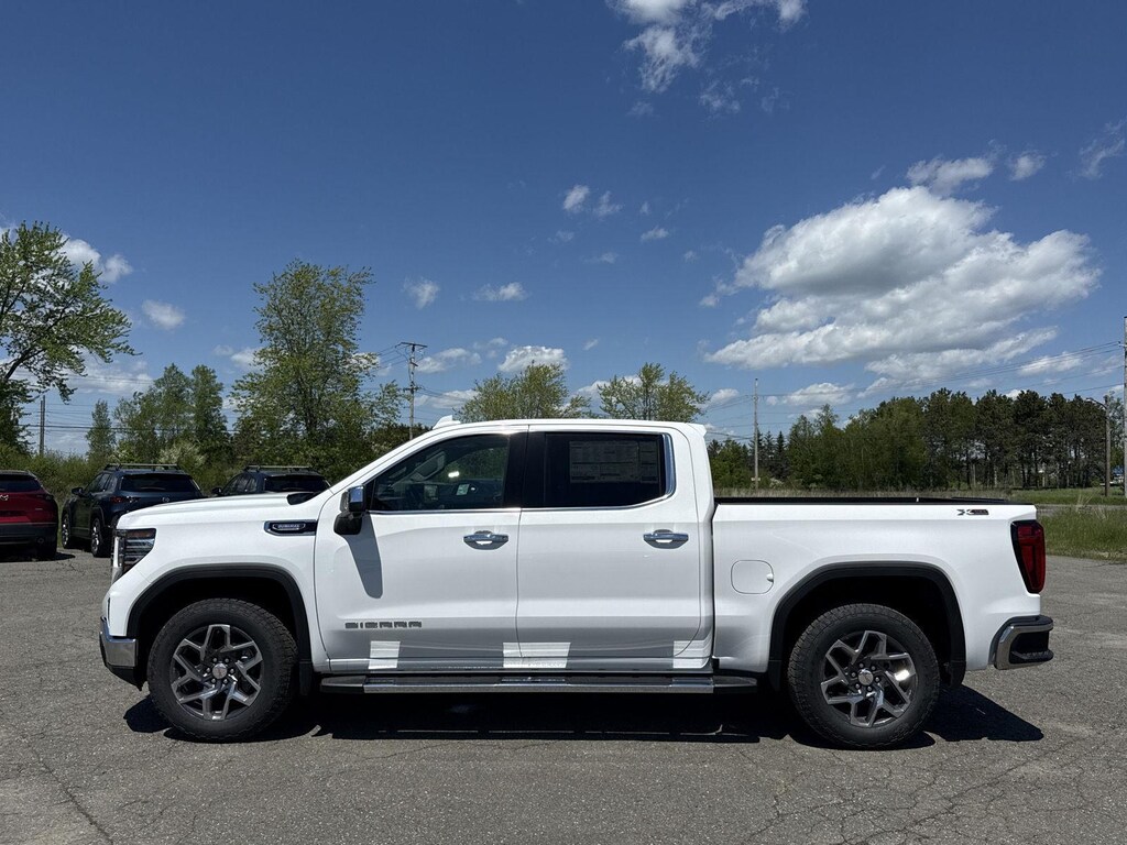 New 2026 GMC Sierra 1500 SLT Truck Crew Cab