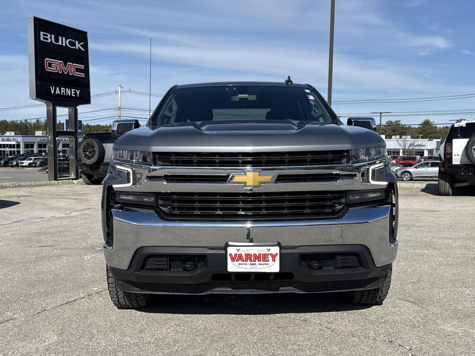 2021 Chevrolet Silverado 1500 LT photo 2