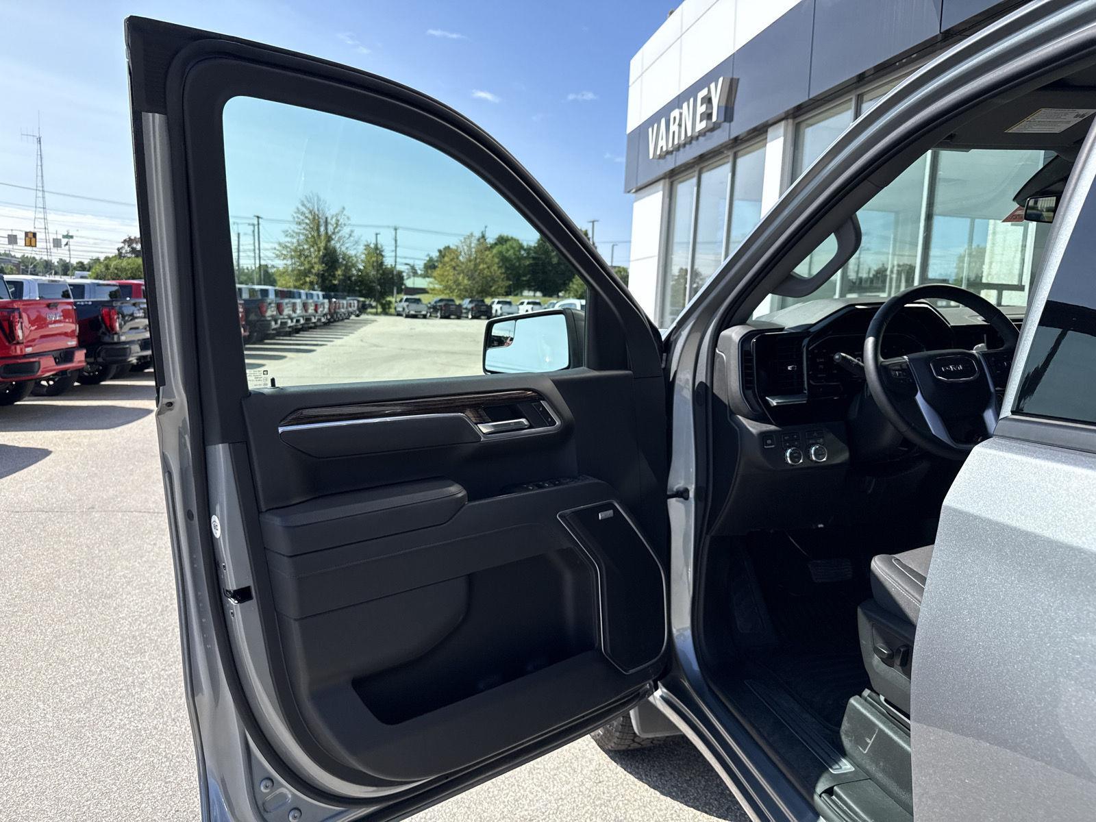 2026 GMC Sierra 1500 Elevation - Photo 15