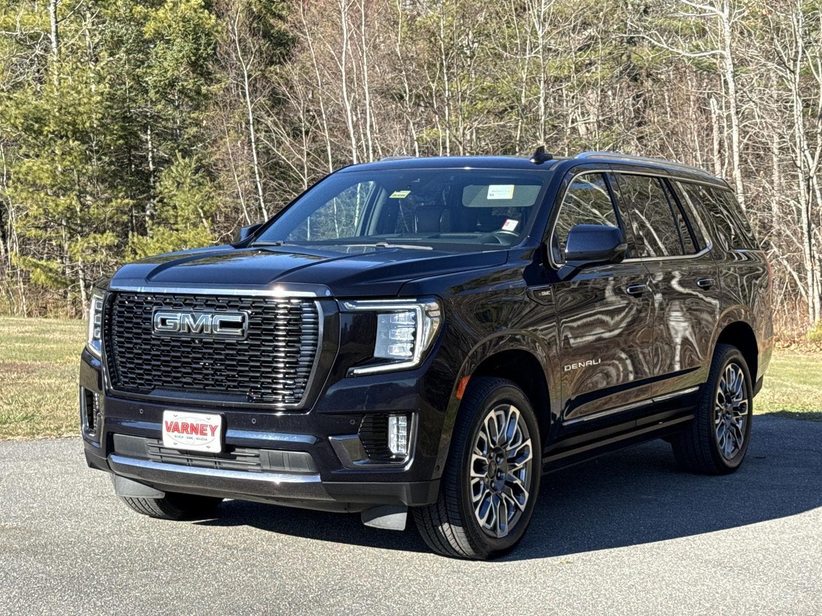 2023 GMC Yukon Denali Ultimate's photo