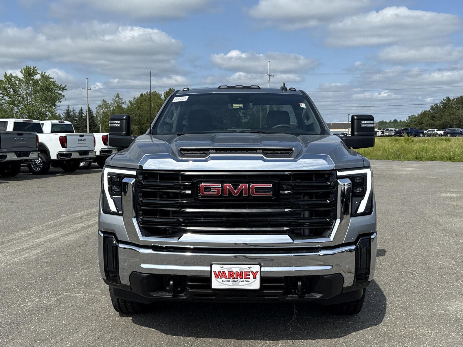 2025 Gmc Sierra 2500 HD Pro photo 2