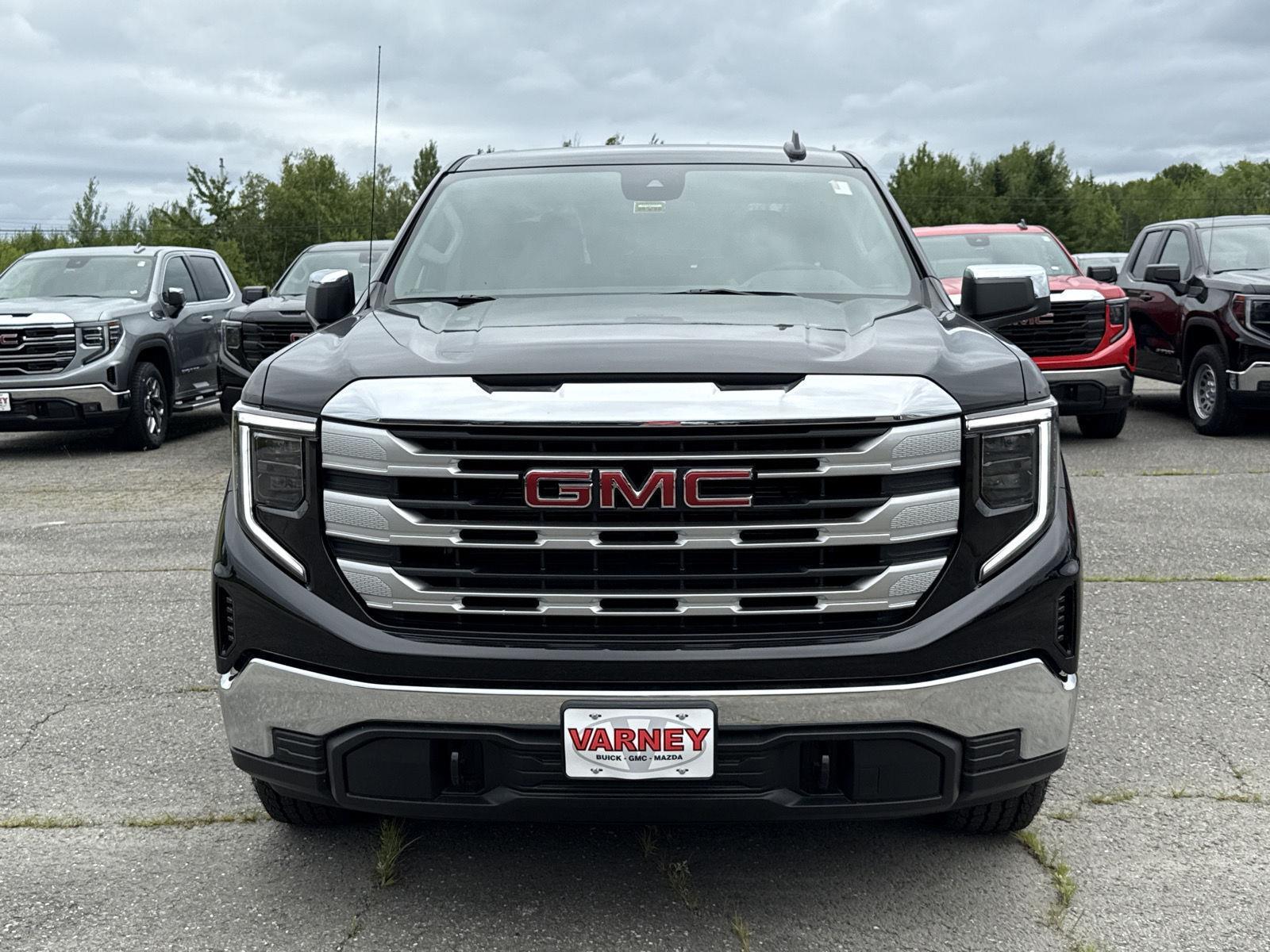 2025 Gmc Sierra 1500 SLE photo 2