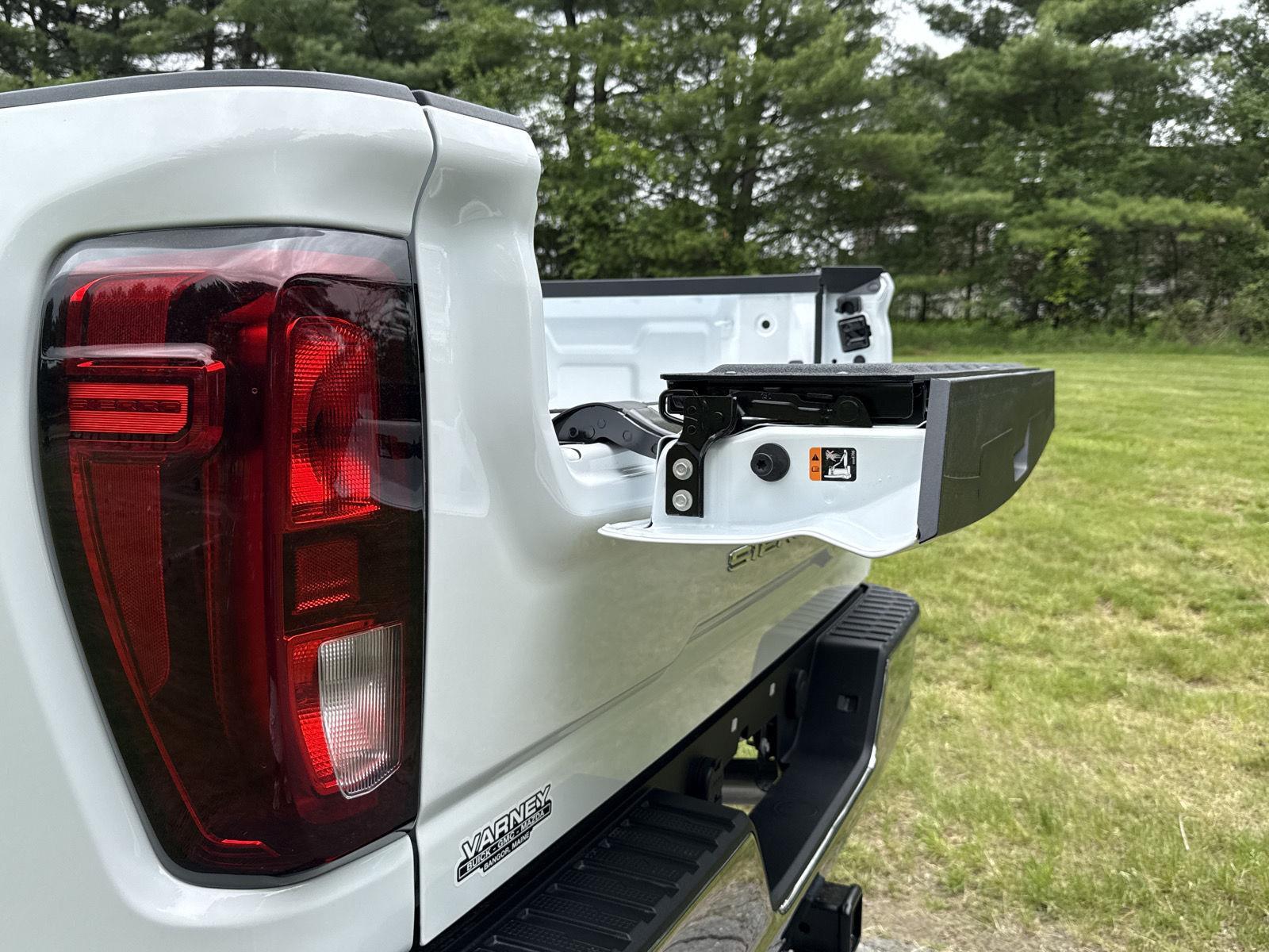 2026 GMC Sierra 2500HD Pro - Photo 14