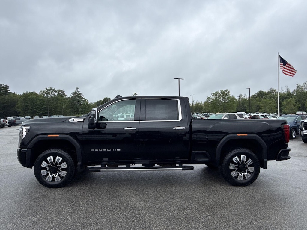 Used 2025 GMC Sierra 2500 HD Denali Truck Crew Cab