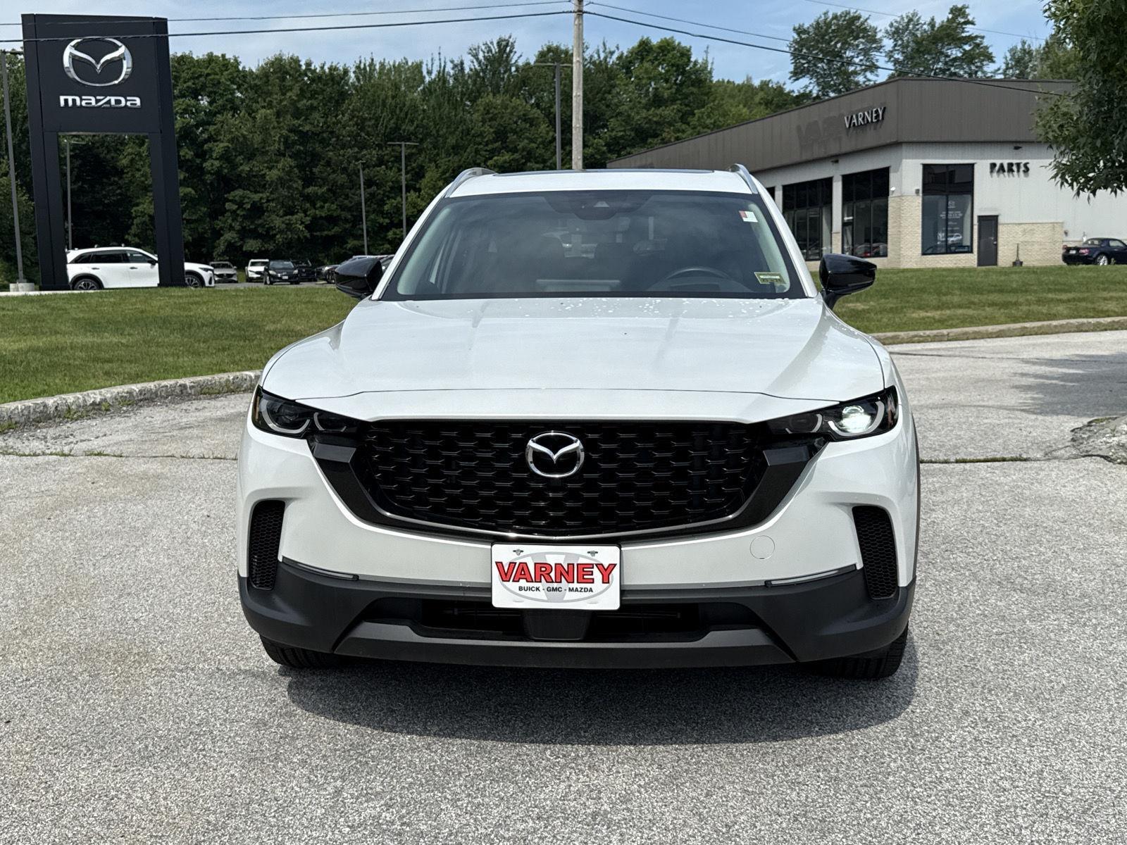2024 Mazda CX-50 2.5 Premium Plus photo 2