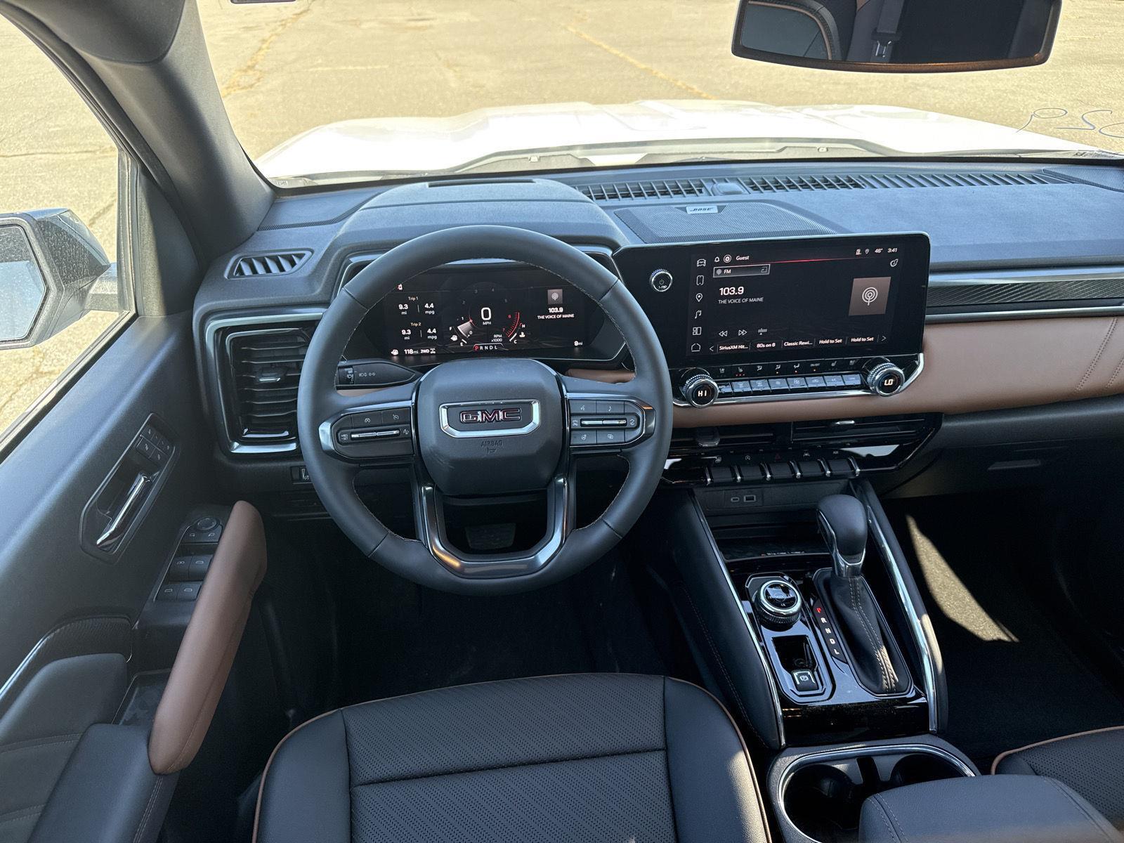2026 GMC Canyon AT4 - Photo 19