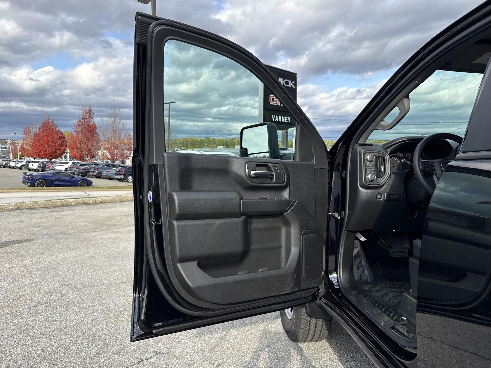 2026 GMC Sierra 2500HD Pro - Photo 15