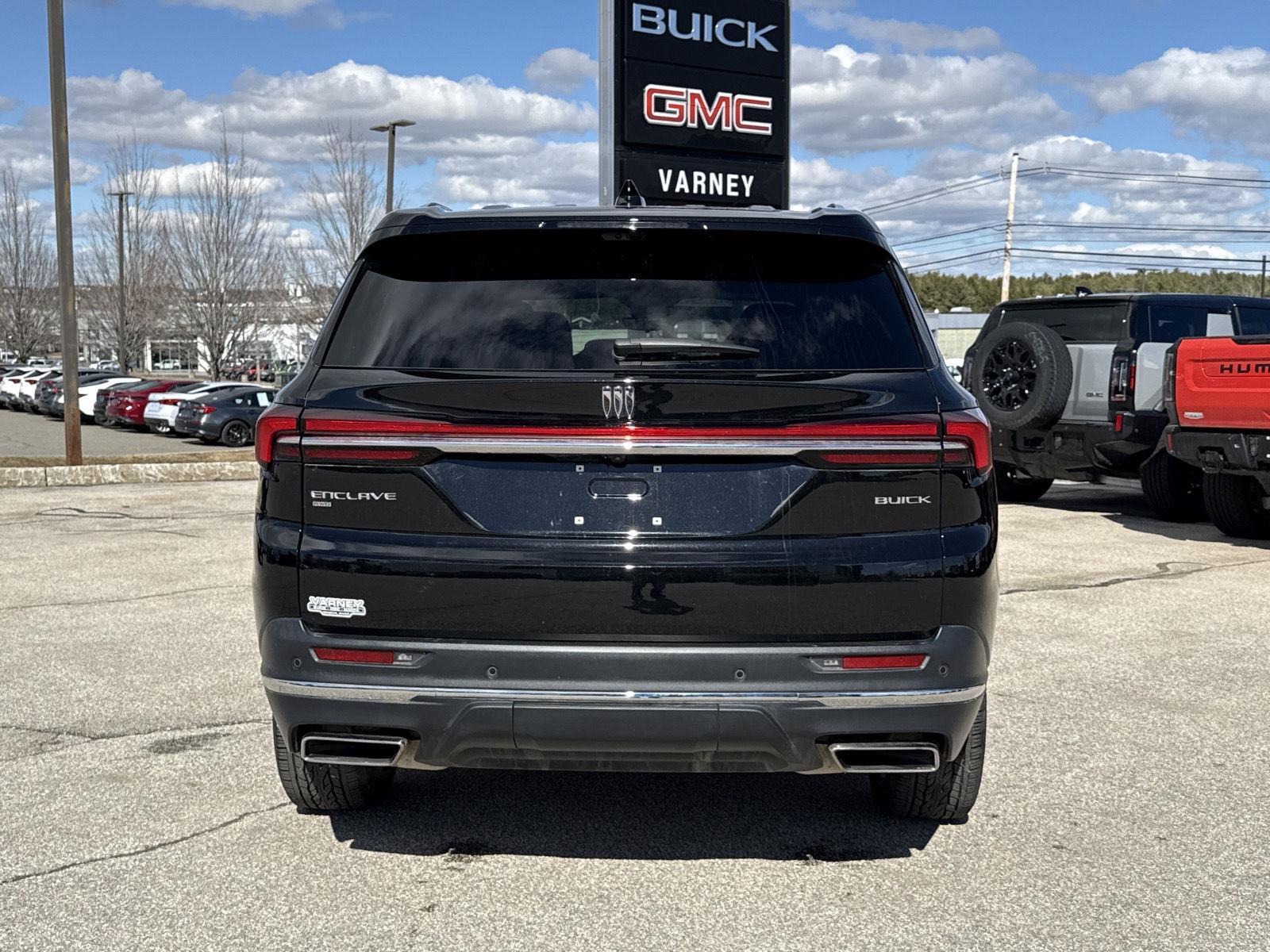 2026 Buick Enclave Preferred - Photo 11