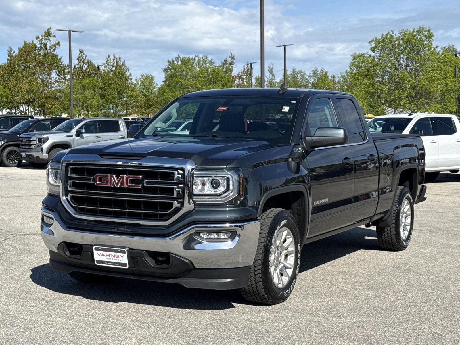 2018 GMC Sierra 4WD Double Cab Standard Box SLE's photo