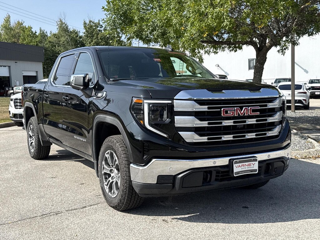 New 2026 GMC Sierra 1500 SLE Truck Crew Cab