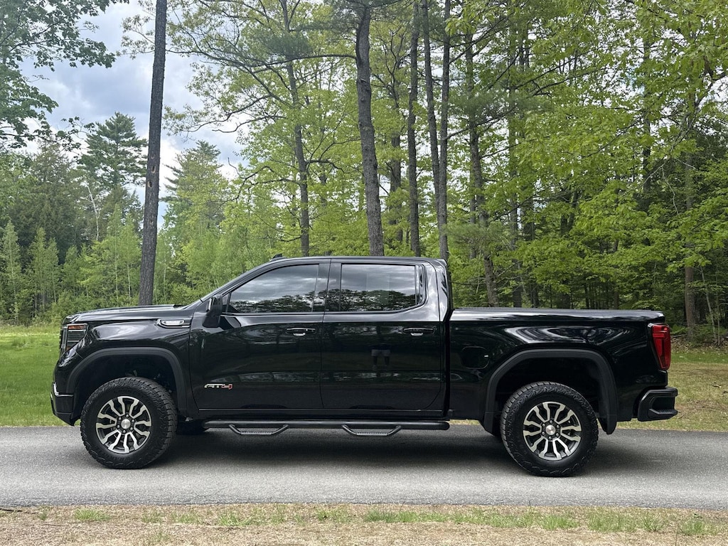 Used 2023 GMC Sierra 1500 AT4 Truck Crew Cab