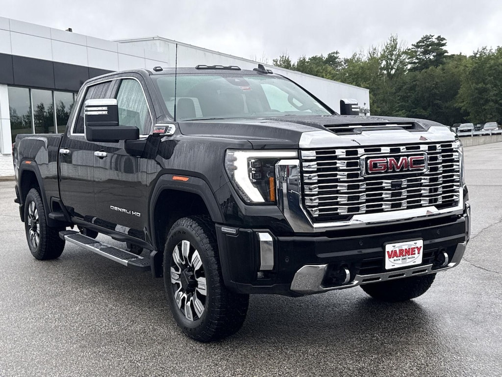 Used 2025 GMC Sierra 2500 HD Denali Truck Crew Cab