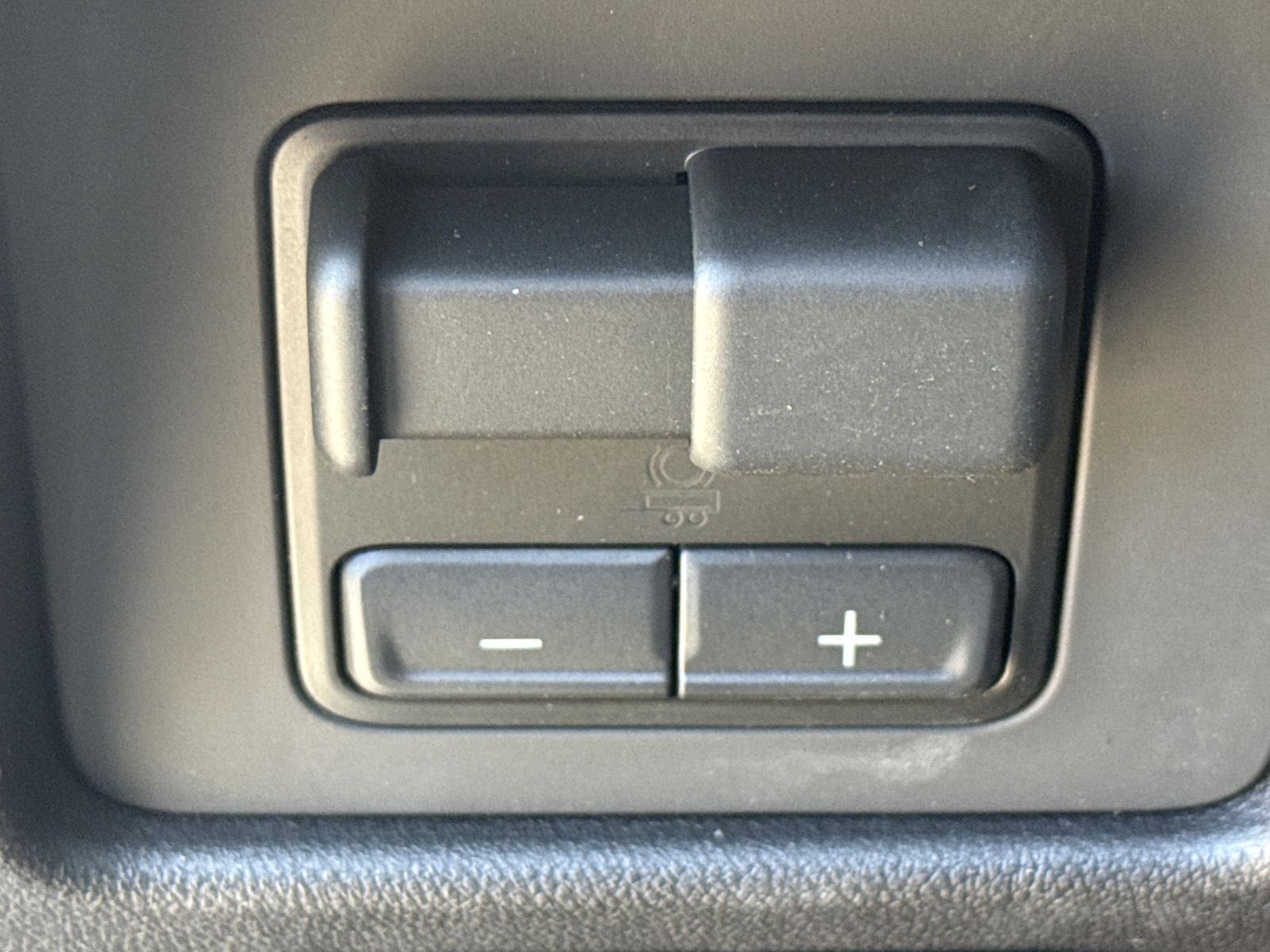 2026 GMC Canyon AT4 - Photo 22