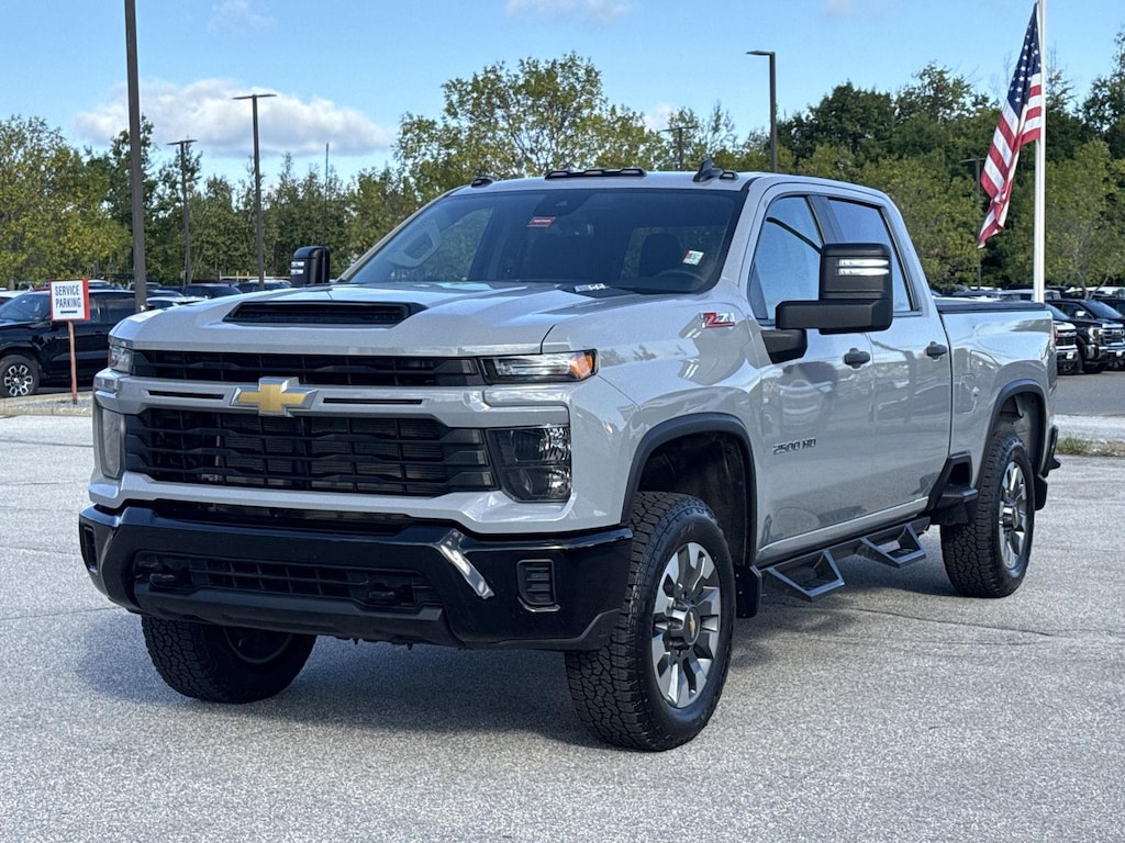 Used 2024 Chevrolet Silverado 2500 HD Custom Truck Crew Cab