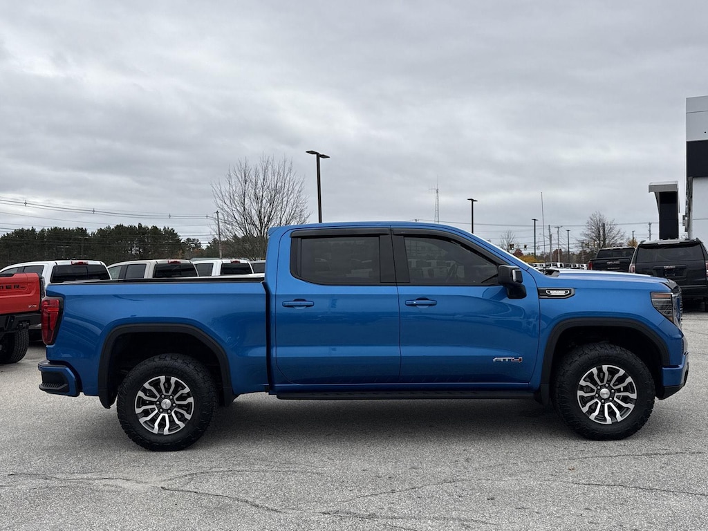 Used 2023 GMC Sierra 1500 AT4 Truck Crew Cab