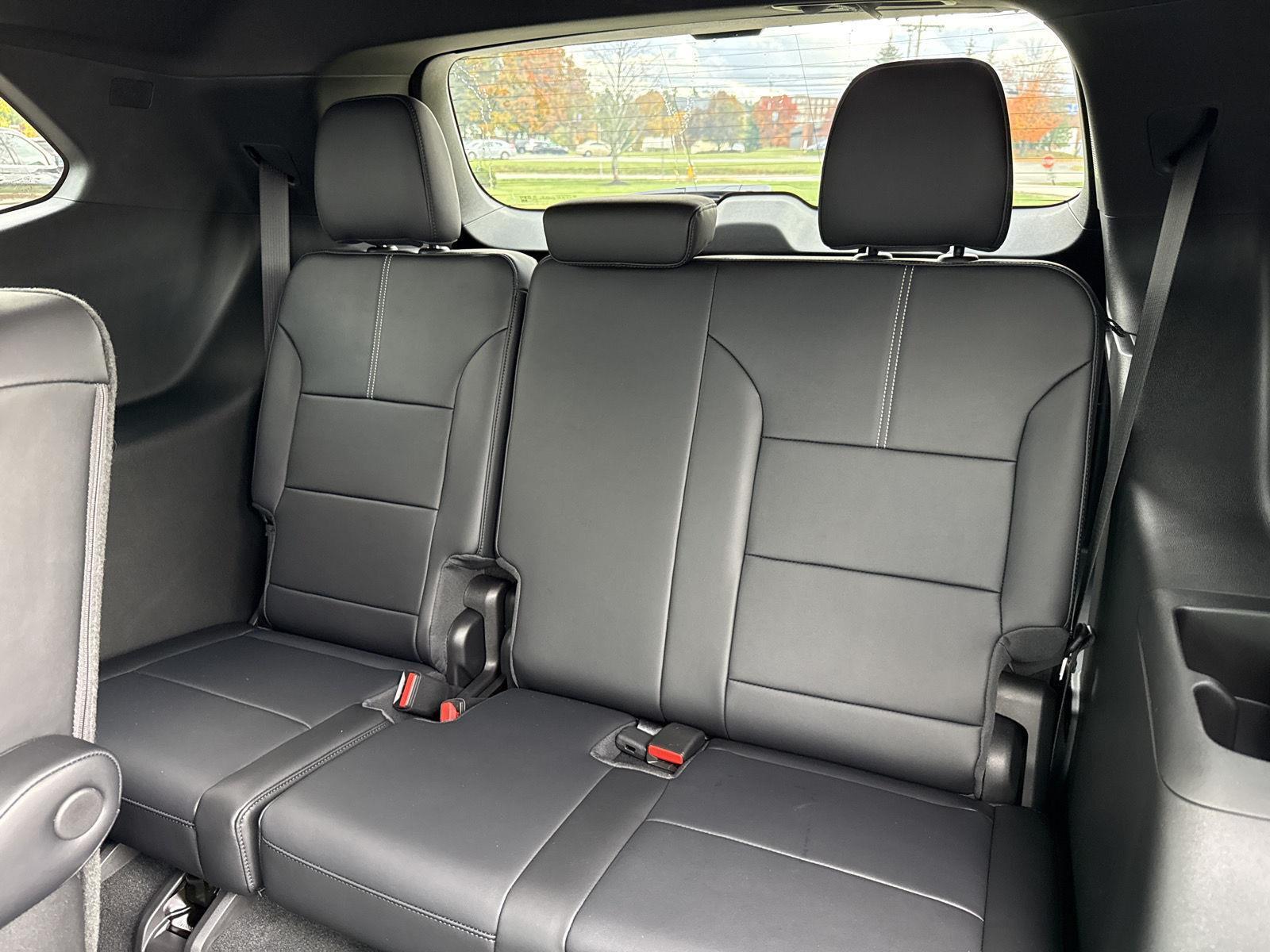 2026 GMC Acadia Elevation - Photo 19