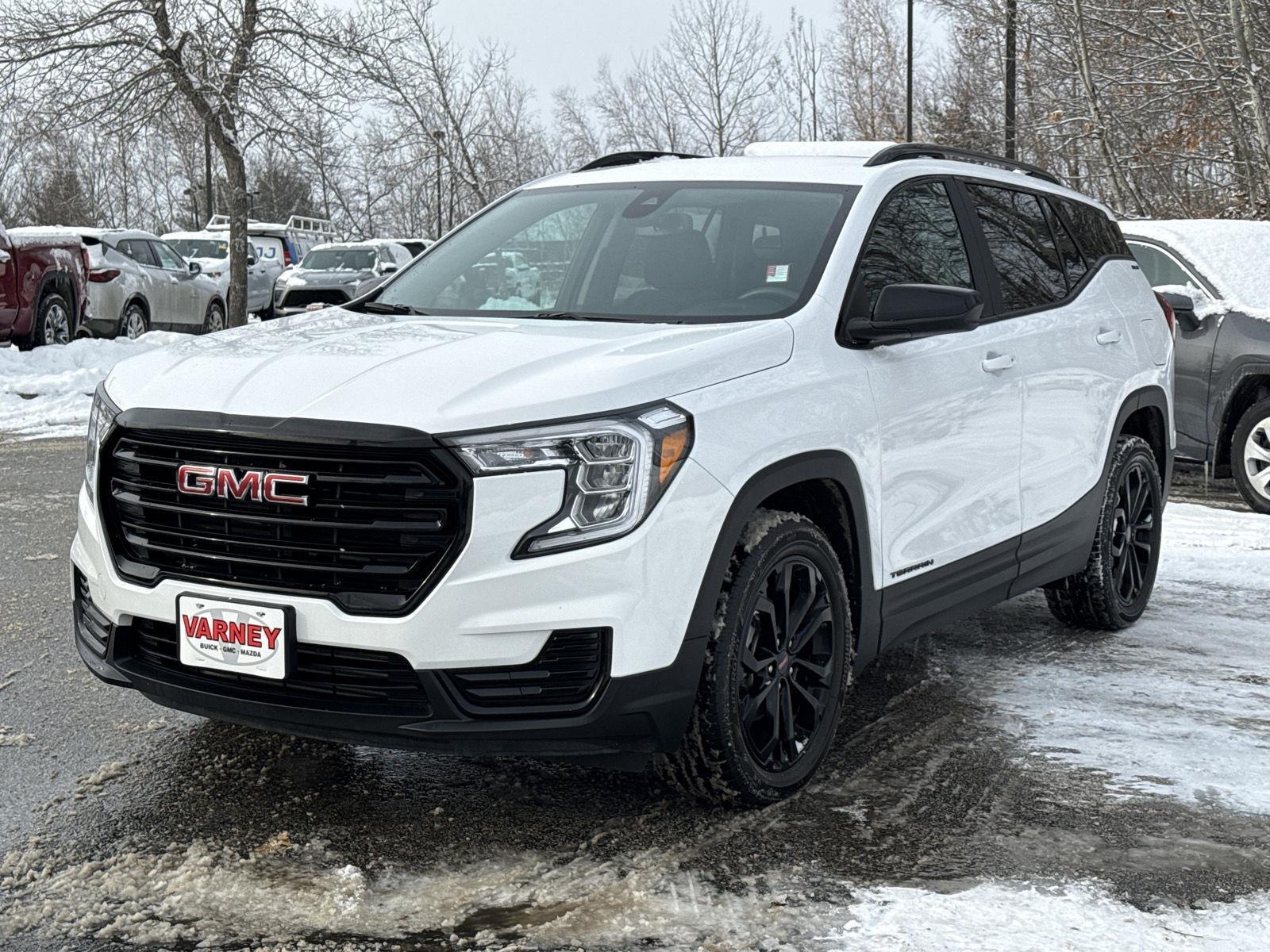 2022 GMC Terrain SLE's photo