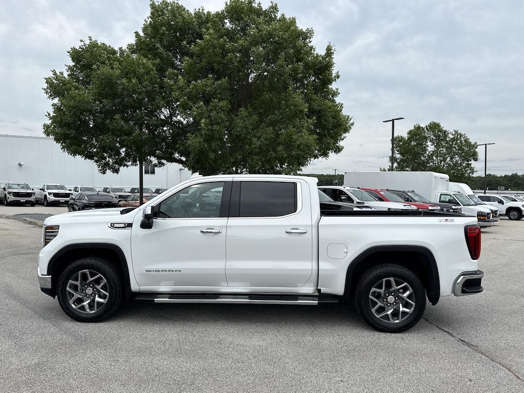New 2026 GMC Sierra 1500 SLT Truck Crew Cab