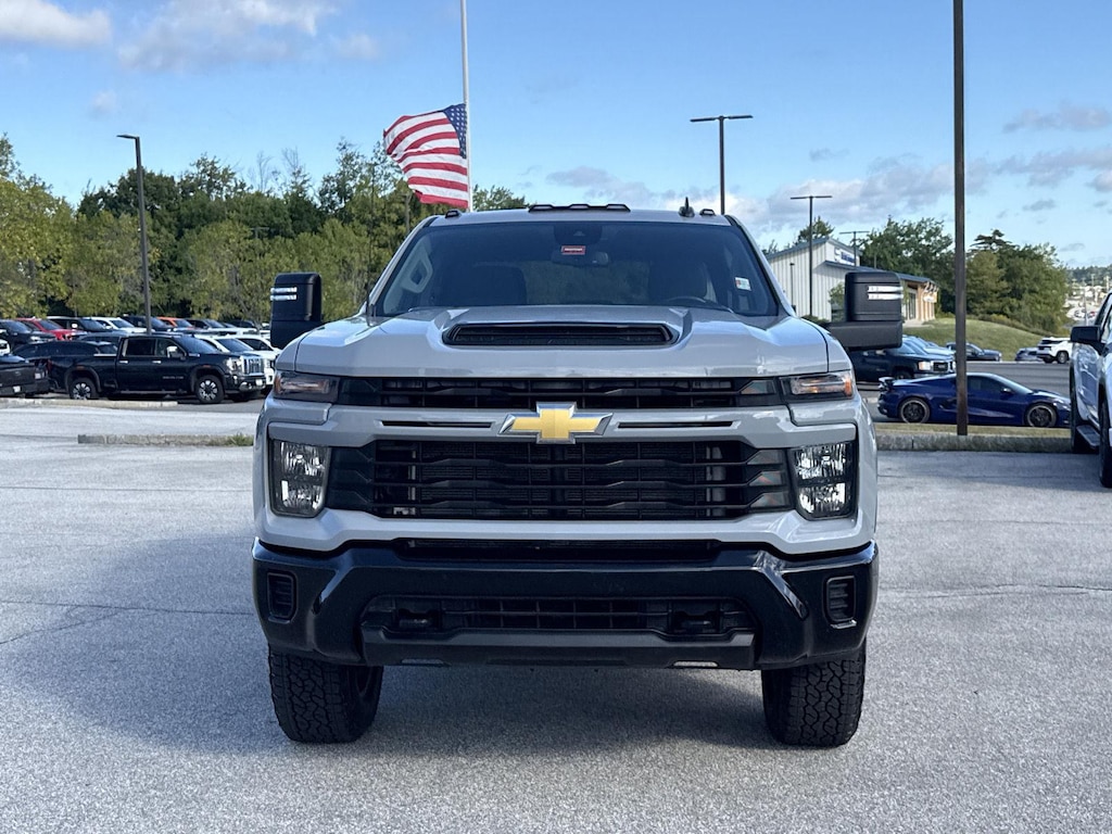 Used 2024 Chevrolet Silverado 2500 HD Custom Truck Crew Cab