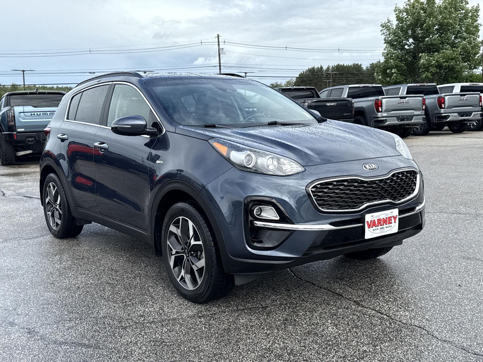 2022 Kia Sportage EX photo 3