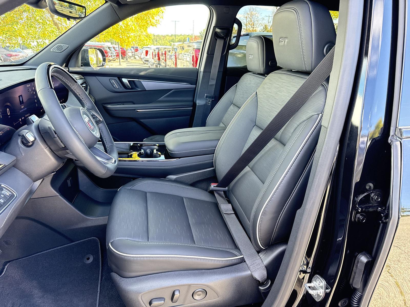 2026 Buick Enclave Sport Touring - Photo 16