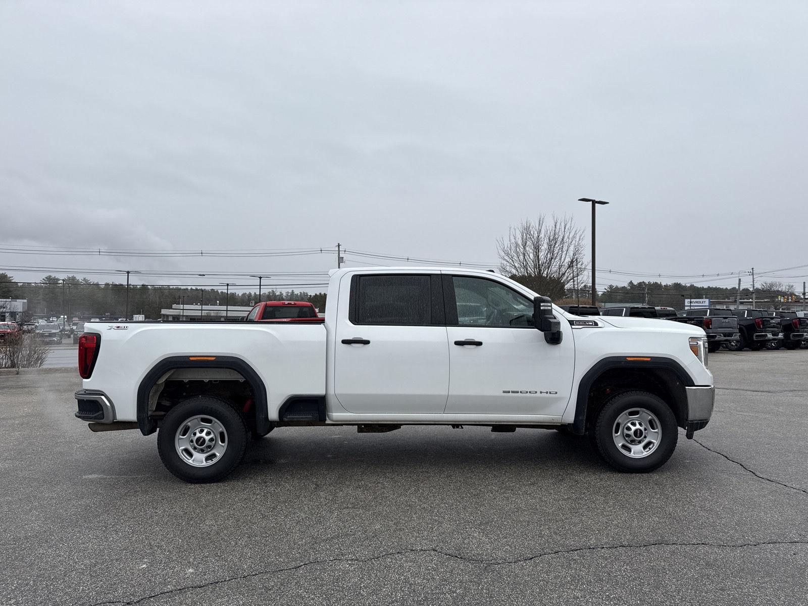 2022 Gmc Sierra 3500 HD Pro photo 4