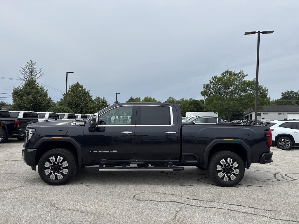 Used 2024 GMC Sierra 2500 HD Denali Truck Crew Cab