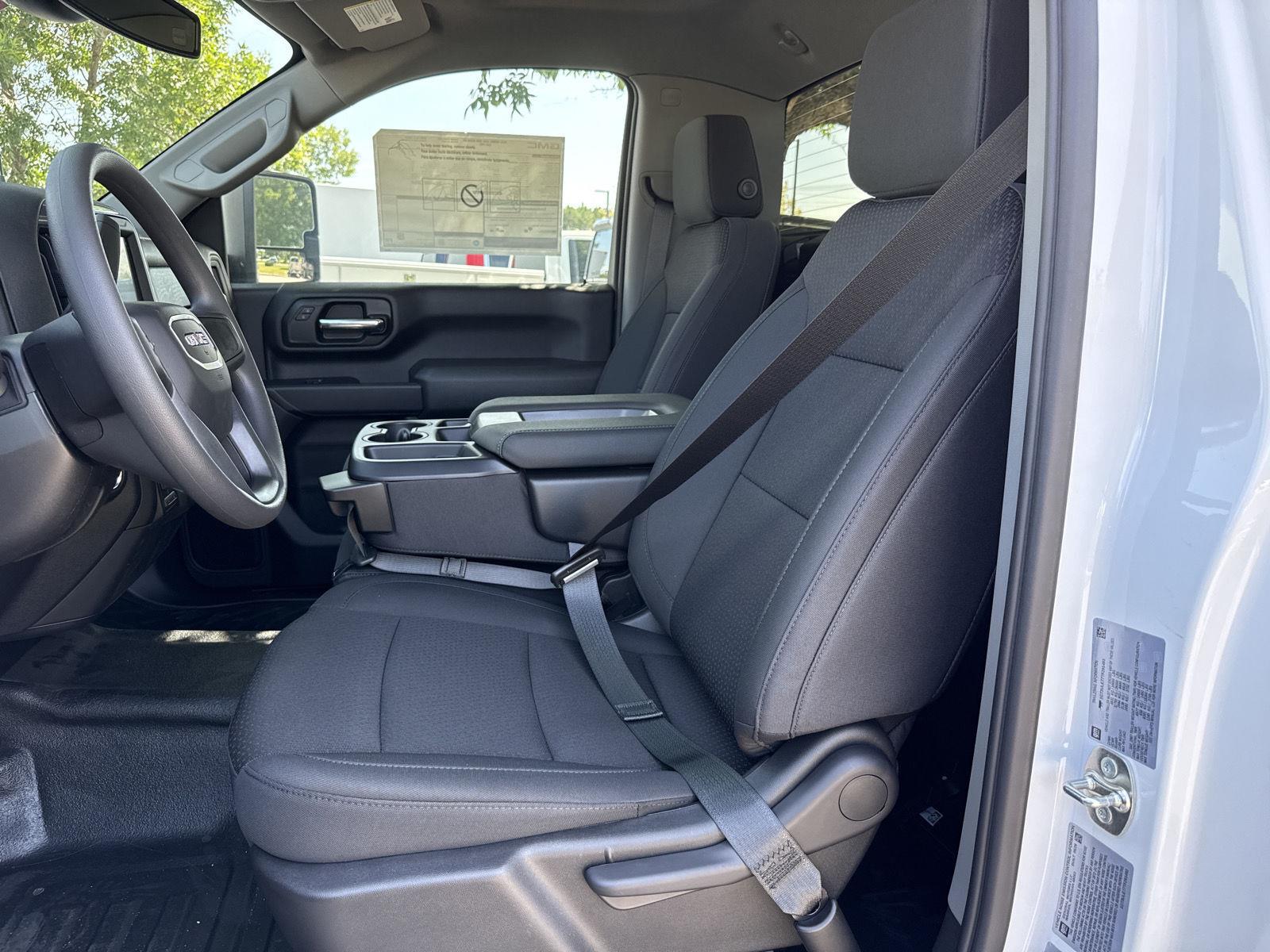 2026 GMC Sierra 2500HD Pro - Photo 17