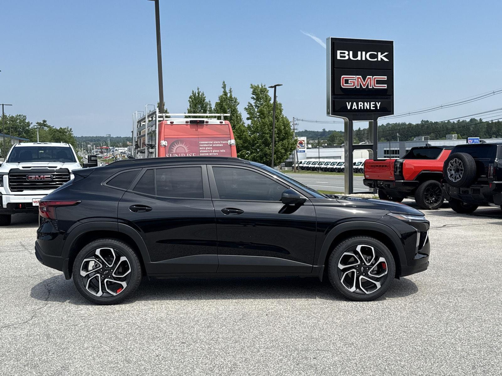 2025 Chevrolet Trax photo 4