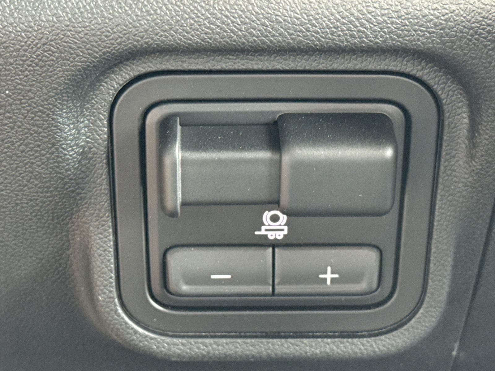 2025 GMC HUMMER EV 3X - Photo 37