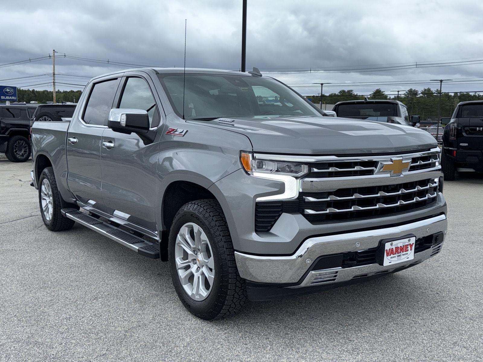 2025 Chevrolet Silverado 1500 LTZ photo 3