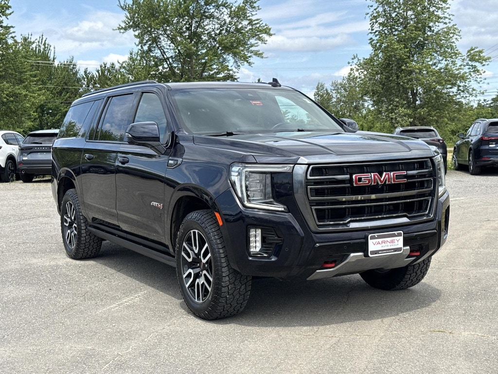 Used 2023 GMC Yukon XL AT4 SUV