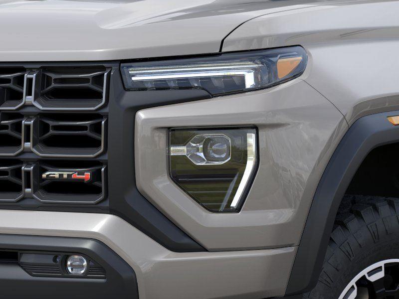 2026 GMC Canyon AT4 - Photo 10
