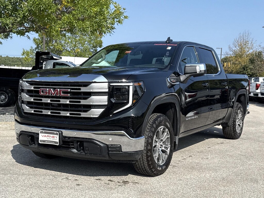 New 2026 GMC Sierra 1500 SLE Truck Crew Cab
