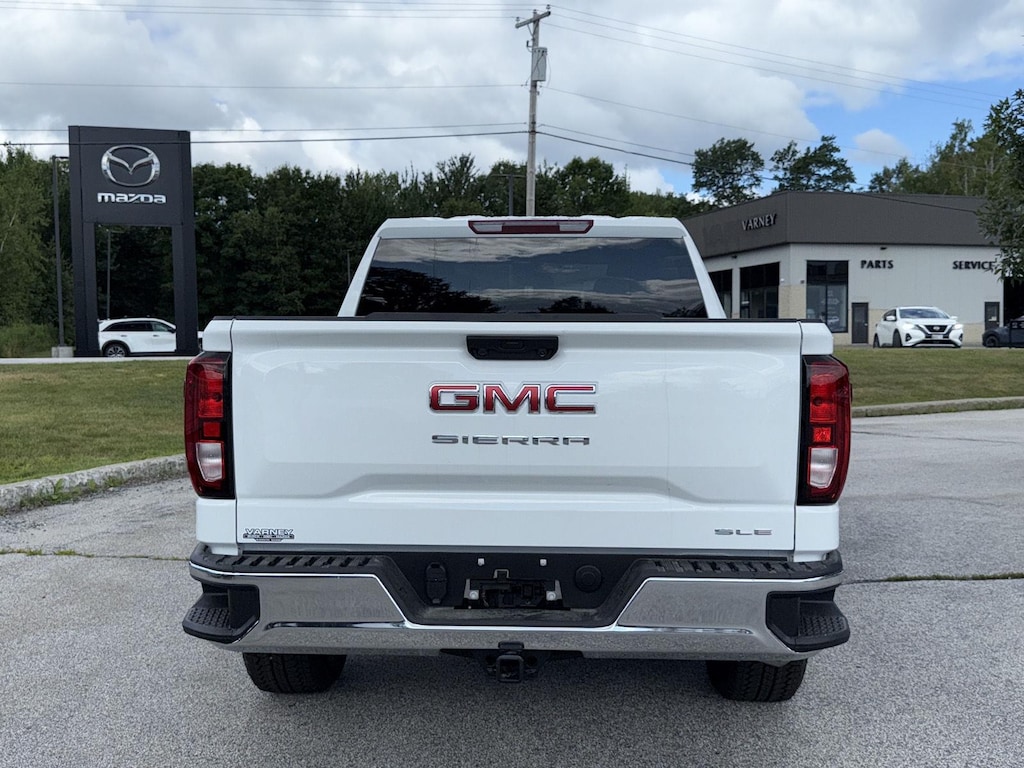 New 2025 GMC Sierra 1500 SLE Truck Crew Cab
